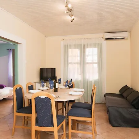 Cr Prázdninový dům Vinež