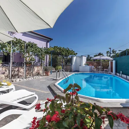 Prázdninový dům Cr *