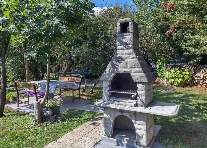 Semesterbostad Cr Vinež